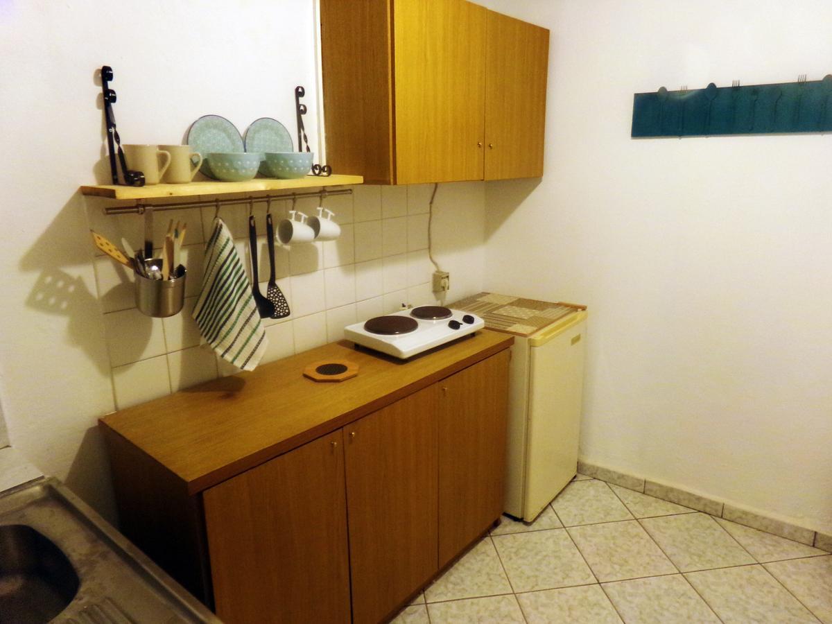 Leia Guest House 에르무폴리 외부 사진