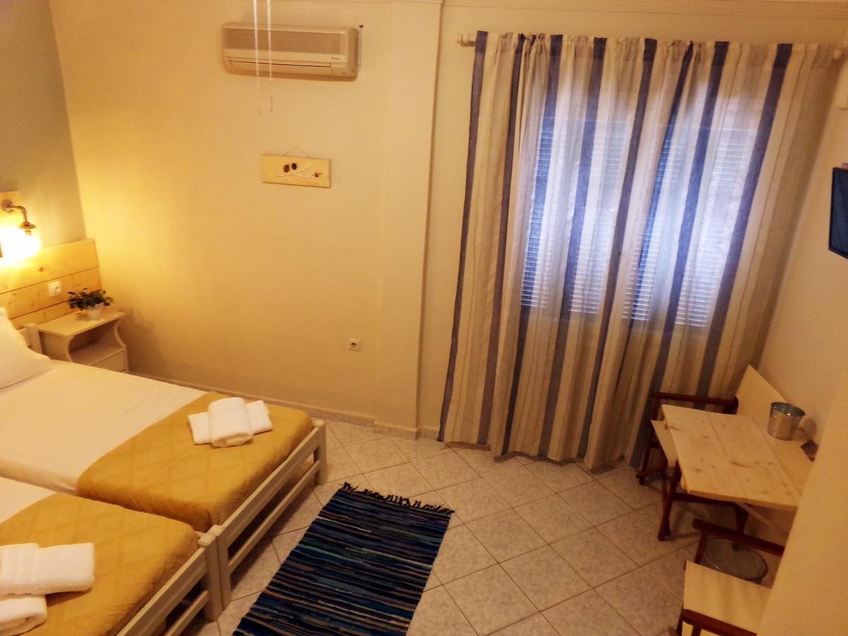 Leia Guest House 에르무폴리 외부 사진