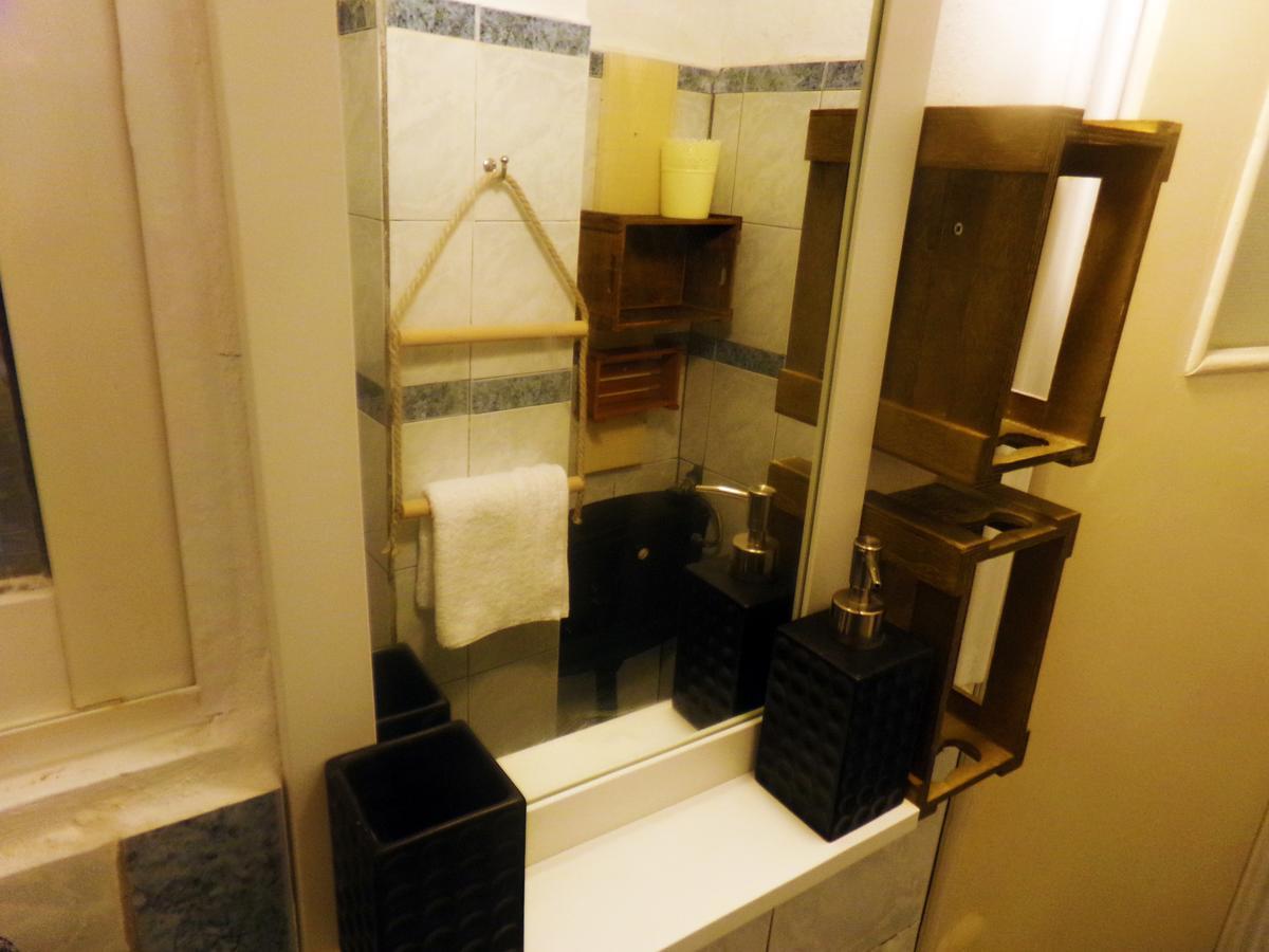 Leia Guest House 에르무폴리 외부 사진